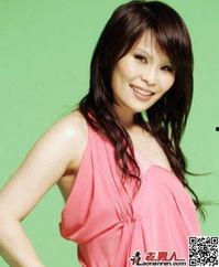 杨钰莹简历个人资料老婆,才情与美貌并重的歌坛女神，情感生活揭秘