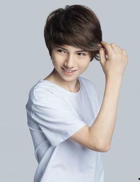 陈妍岩个人资料