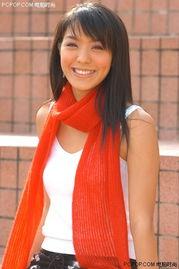 官恩娜图片,光影交织下的优雅女神