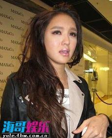 官恩娜图片,光影交织下的优雅女神