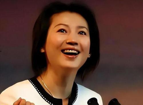 央视女主播王小丫